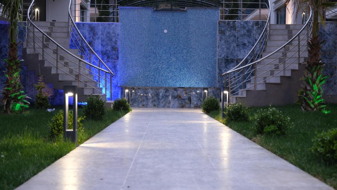 Flower City Suits Aparthotel Yalova  Esterno foto