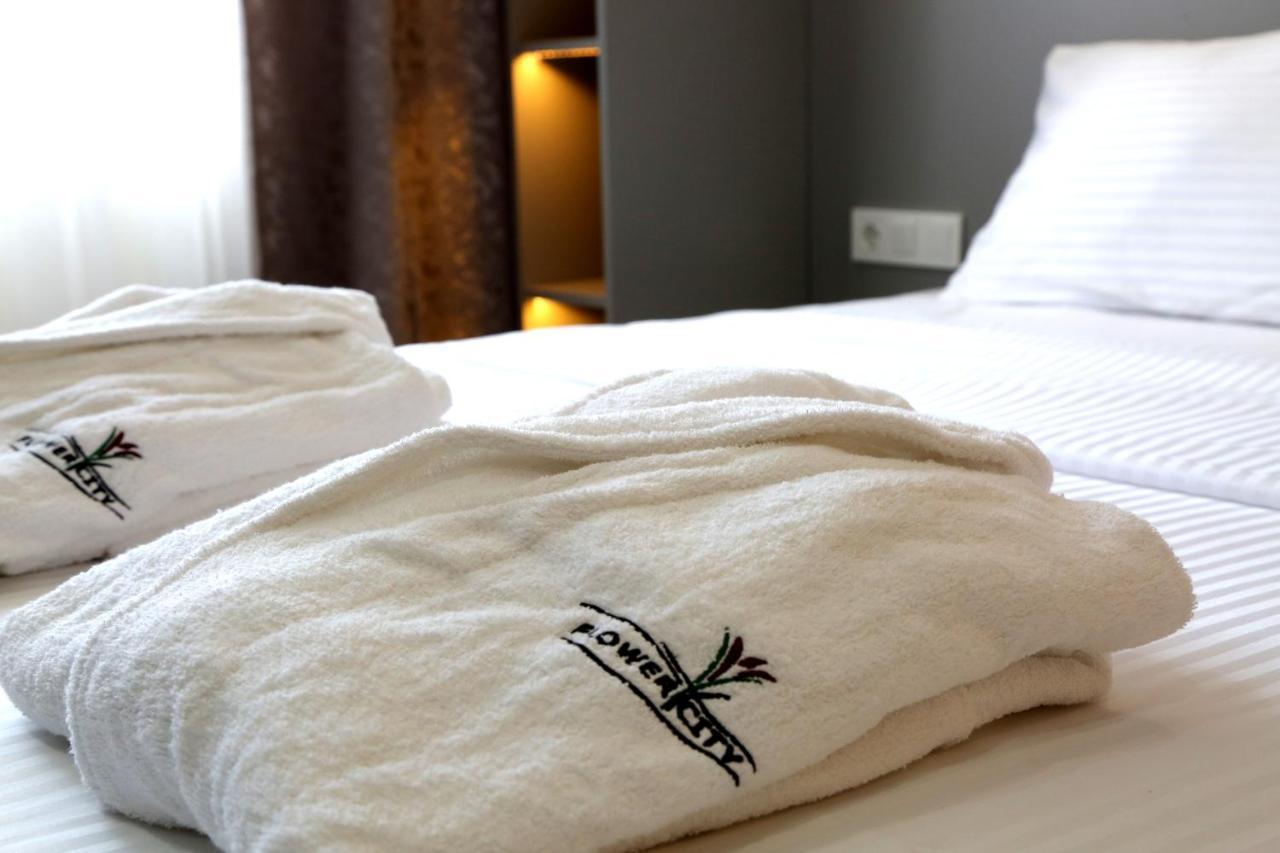 Flower City Suits Aparthotel Yalova  Esterno foto