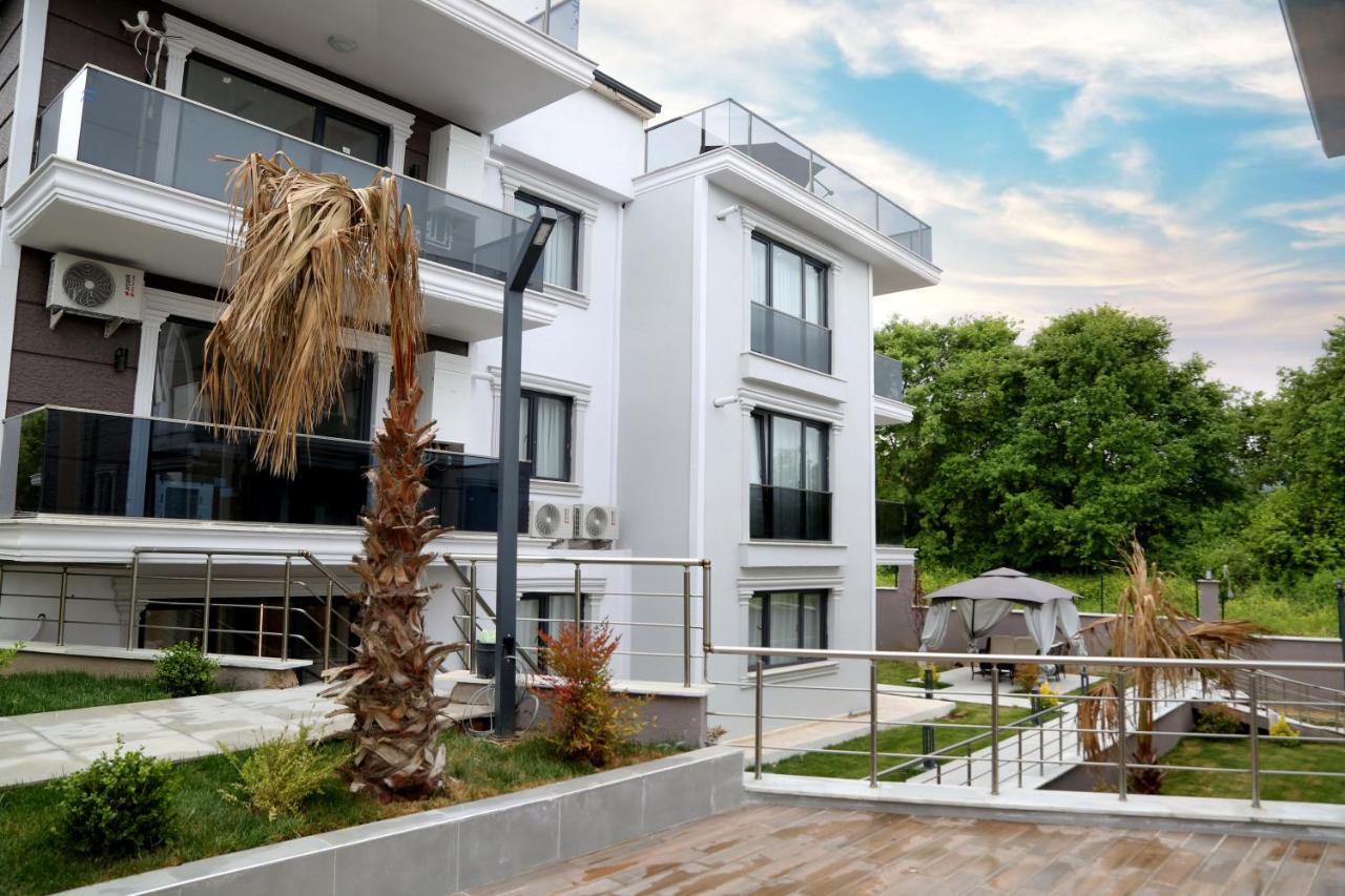 Flower City Suits Aparthotel Yalova  Esterno foto