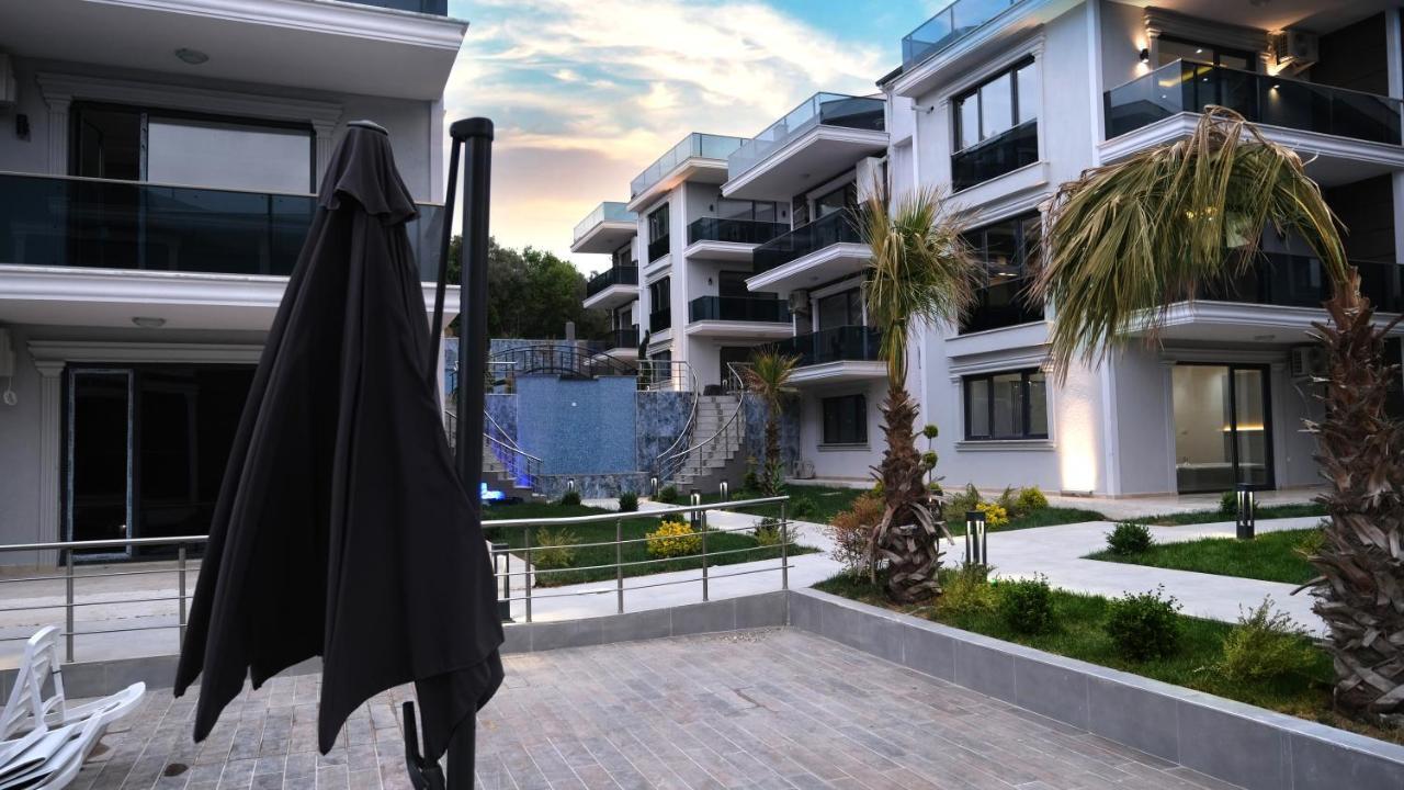 Flower City Suits Aparthotel Yalova  Esterno foto