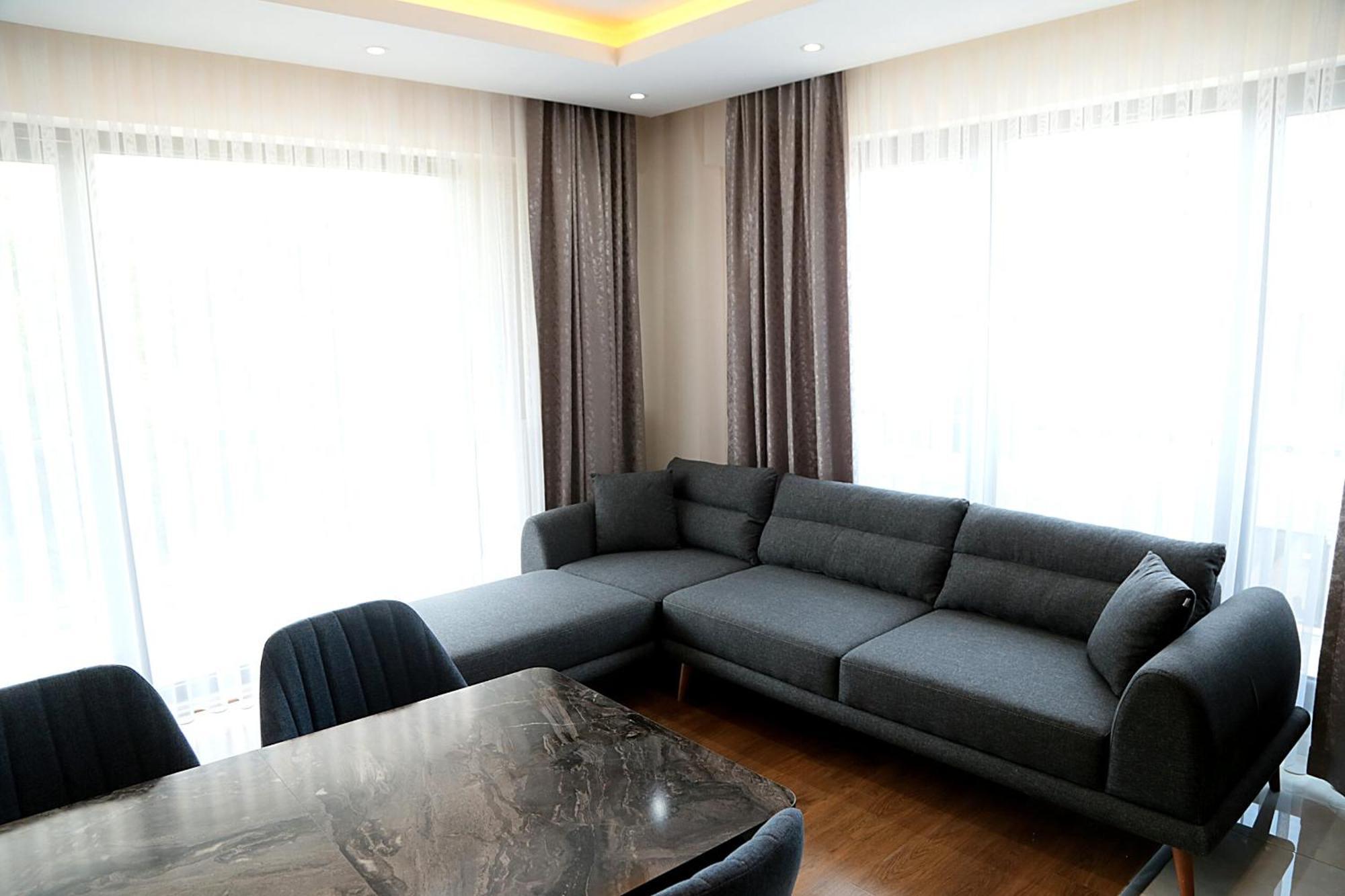 Flower City Suits Aparthotel Yalova  Esterno foto